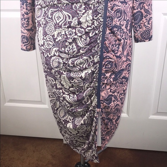 Isabel &‎ Alice 3X modern asymmetric ruched contrast red/blue patterns dress - Picture 8 of 10